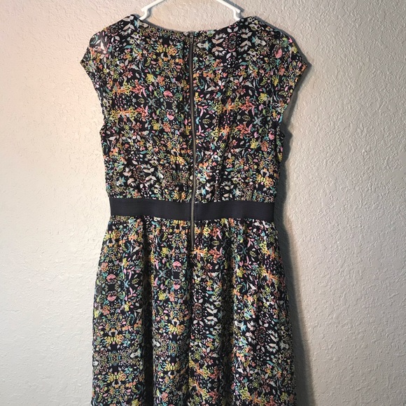 Floral print dress(M) - Picture 2 of 7